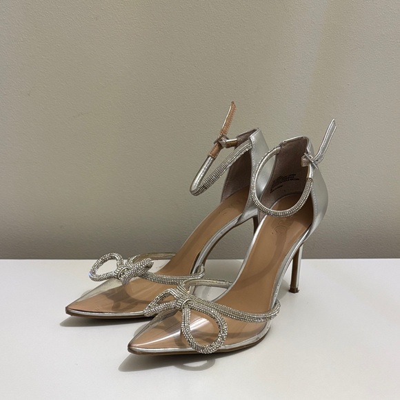 Silver Bow Heels - Picture 4 of 6
